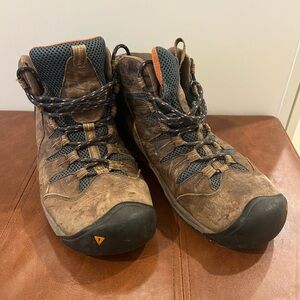 Keen Men's Brown and Black Outdoor Boots